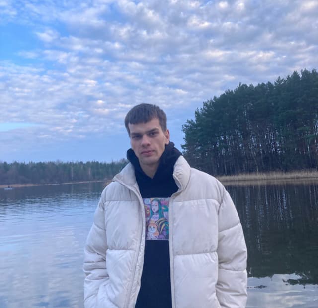 Нікіта Глушак